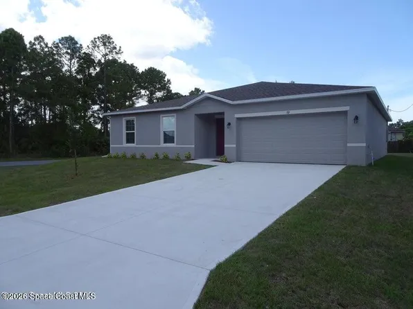 701 Avalon St SE, Palm Bay, FL 32909