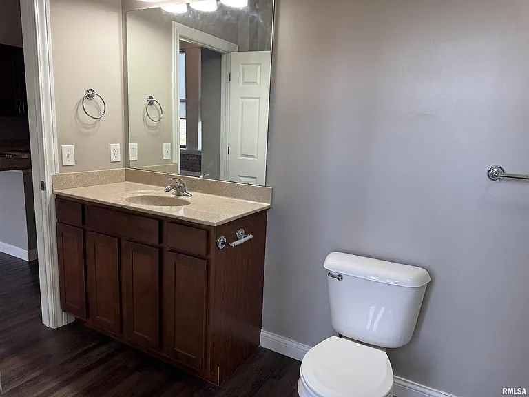 1534 River Dr #202 — Photo 11