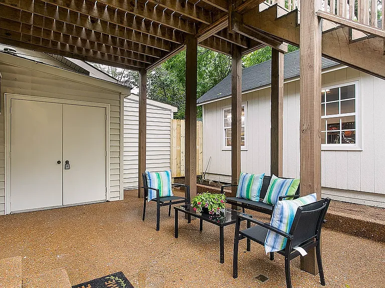 5521 Thalman Dr — Photo 20