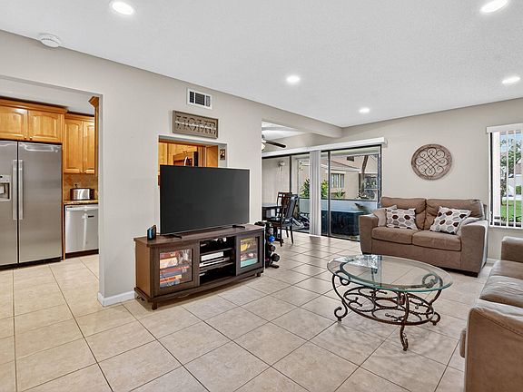 2nd image of 1061 NW 13th Street #2