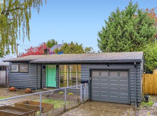 7417 SE Henry Pl, Portland, OR 97206