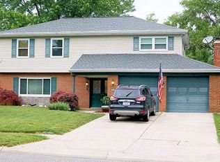 1014 Azure Ct, Cincinnati, OH 45230