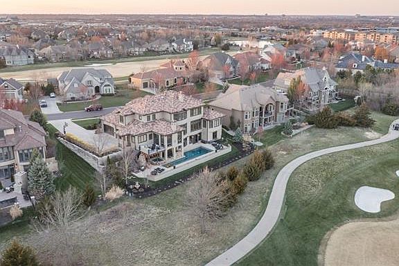 4th image of 5609 Golden Bear Dr