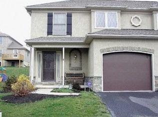 85 Talon Dr, Ephrata, PA 17522