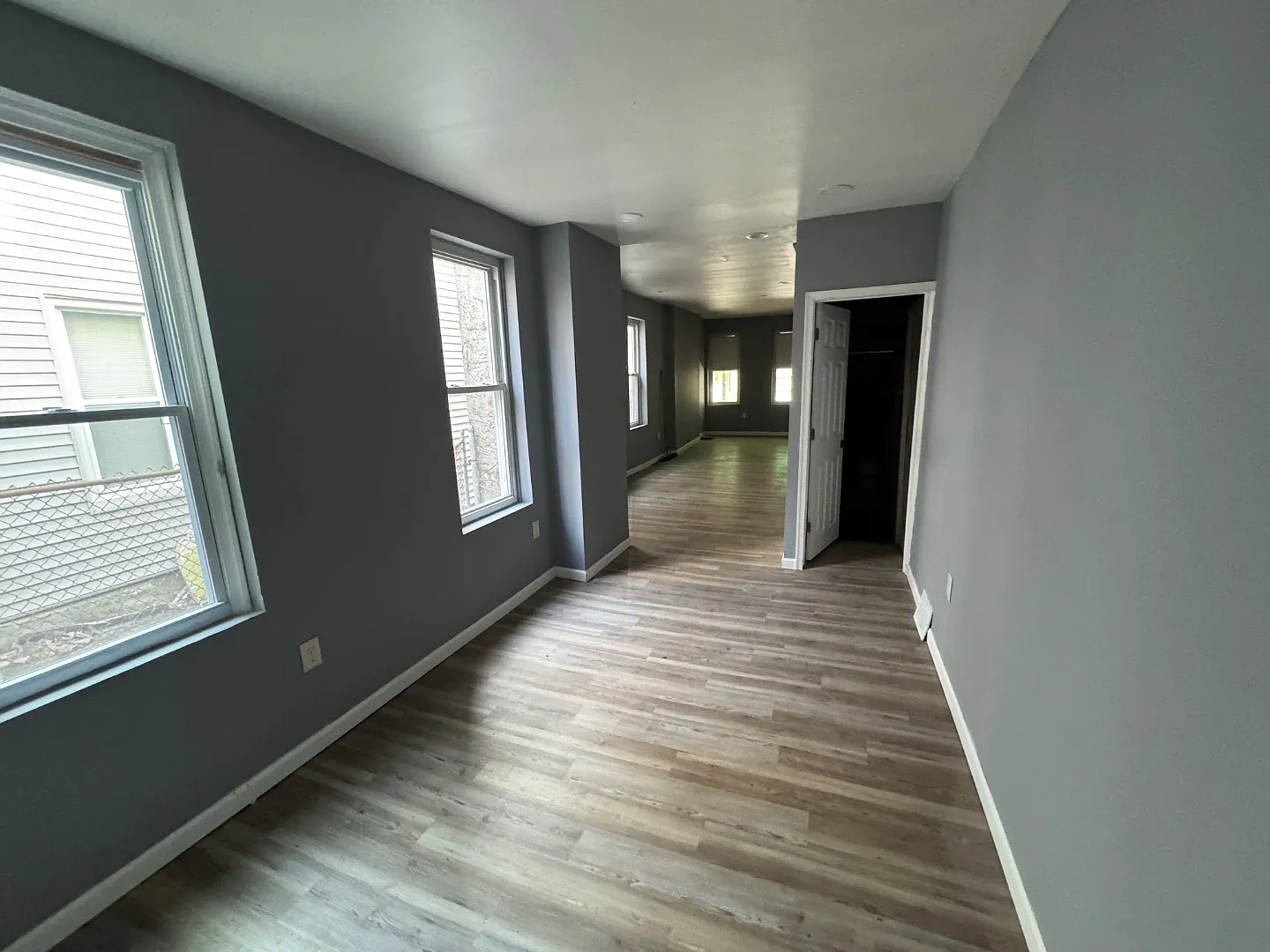 337 Lamokin St — Photo 4