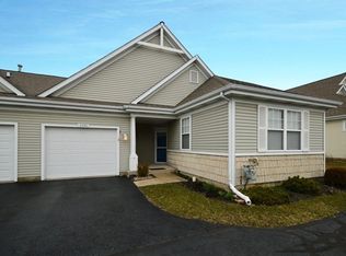 2520 Revier Park Ct, Crest Hill, IL 60403