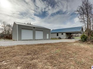 918 Oklahoma Rd, Bee Spring, KY 42207