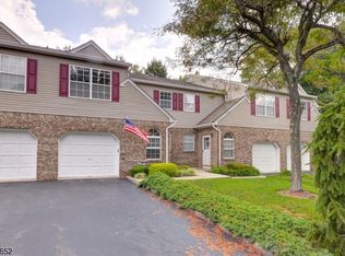 A4 Suburbian Vlg #4, Wanaque, NJ 07465