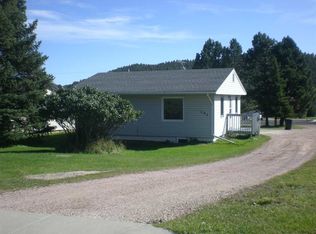 402 Harney St, Custer, SD 57730