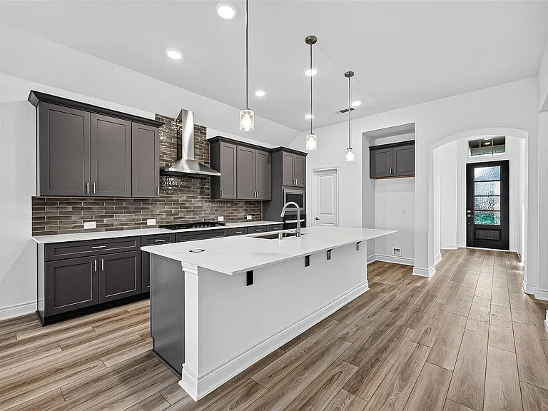 7123 Bur Oak Bend Way — Photo 8