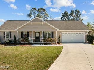 503 Waldorf Ct, Hubert, NC 28539