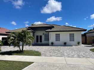 10237 SW 159th Ct, Miami, FL 33196