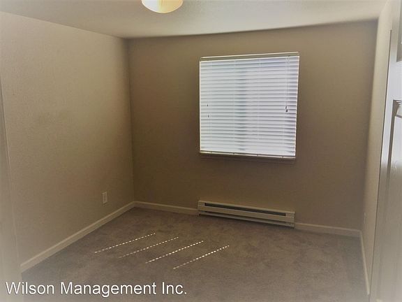 3rd image of 11230 NE 132nd St APT C303