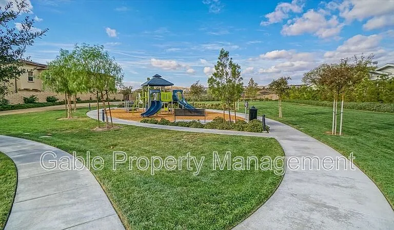 26261 Prima Way #COMML STUDIO — Photo 16