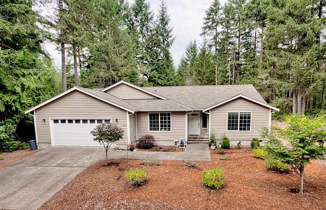1st image of 2571 E Saint Andrews Dr N