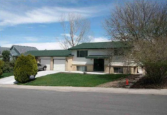 3940 Hoyt Ct — Photo 29