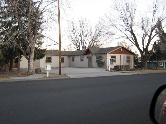 For Sale: 852 SW 15th st, Redmond, OR 97756