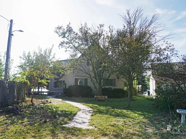 38 Brandenburg Lakes, Bellwood, NE 68624