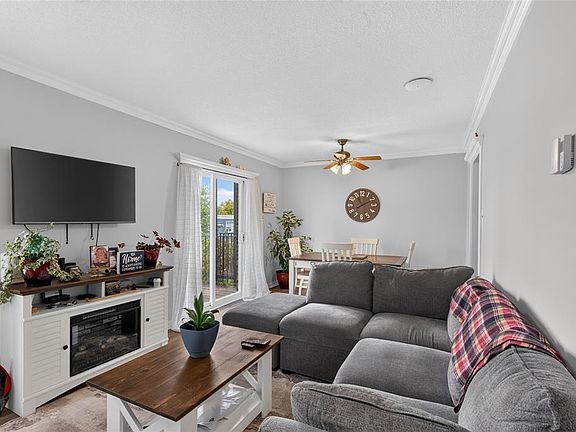 3rd image of 20 Lothian Court UNIT 104