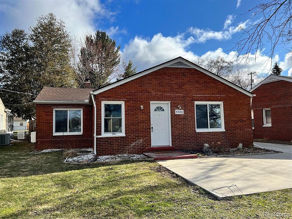 4980 Elizabeth Lake Rd, Waterford, MI 48327 Zillow