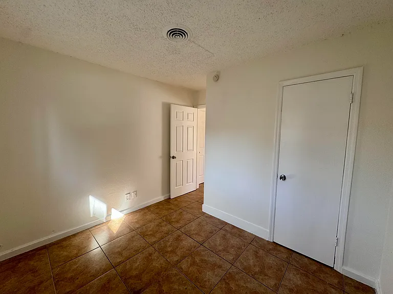3101 NE 7th Ave #B — Photo 27