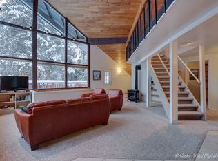 177 Cortina Rd, Girdwood, AK 99587