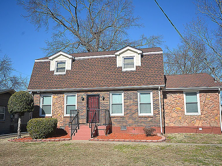 4544 Xavier Dr — Photo 1