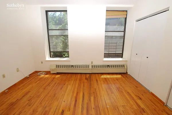 Rented by Sotheby's International Realty | media 10