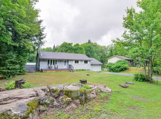 1048 Old Falkenburg Rd, Bracebridge, ON P1L 1X4