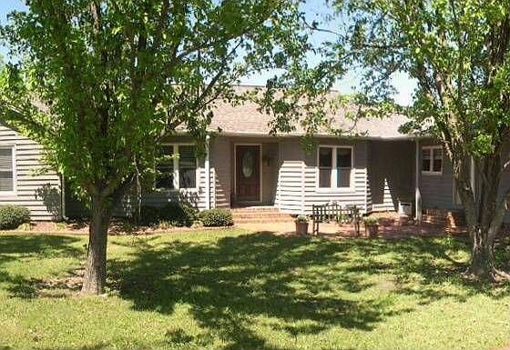 2nd image of 174 Womack Lake Cir