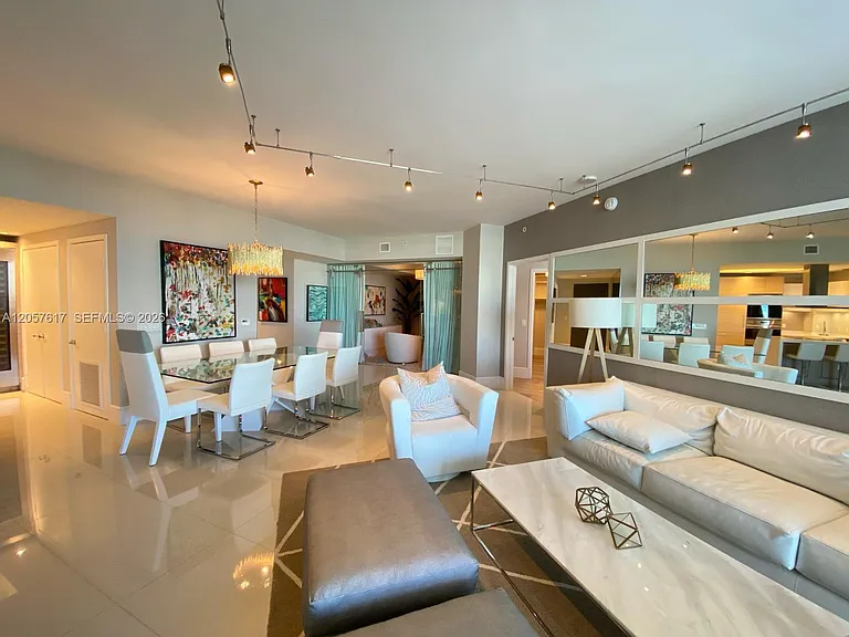 17301 Biscayne Blvd #1808 — Photo 5