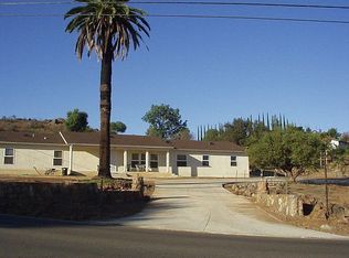 525 S Grade Rd, Alpine, CA 91901