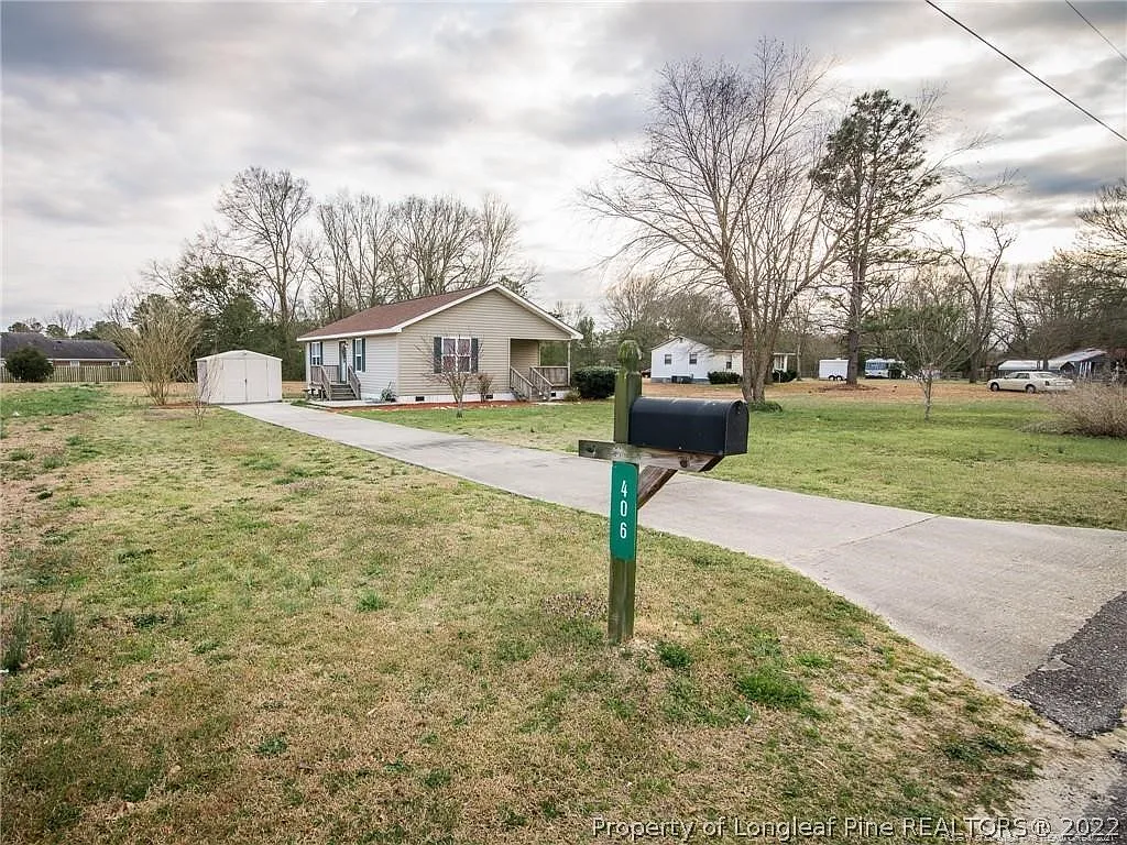 3 bed, 2.0 bath, $1,200 — Photo 2