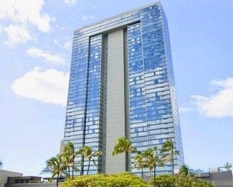 Pacifica Honolulu featuring Doraku Izakaya & Sushi, Chef Cha