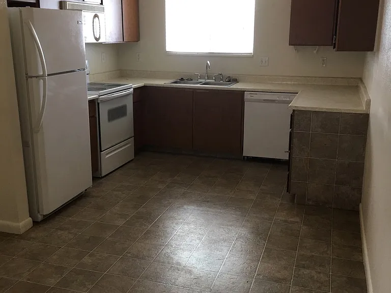 2065 S California Ave #D — Photo 13