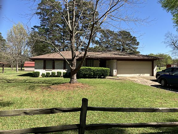 2nd image of 570 Roach Rd
