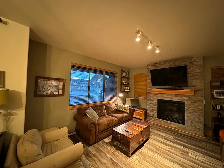 801 Trailhead Cir #814 — Photo 25