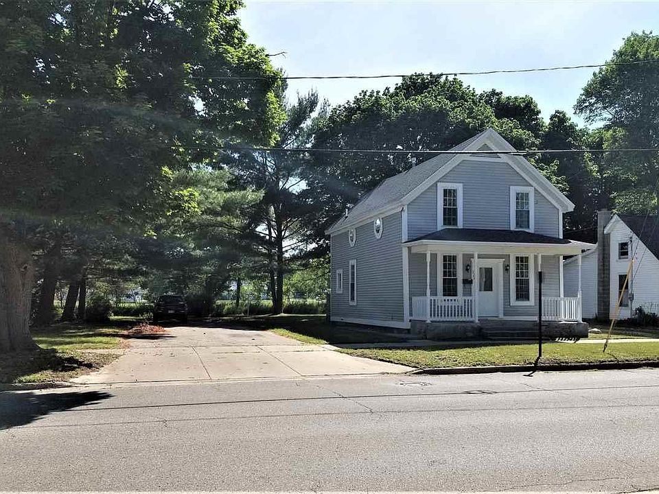 1st image of 820 N 4th Ave