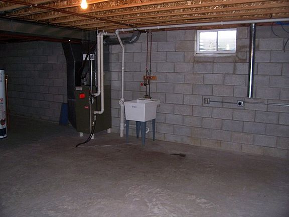 518 Reena basement_05092017