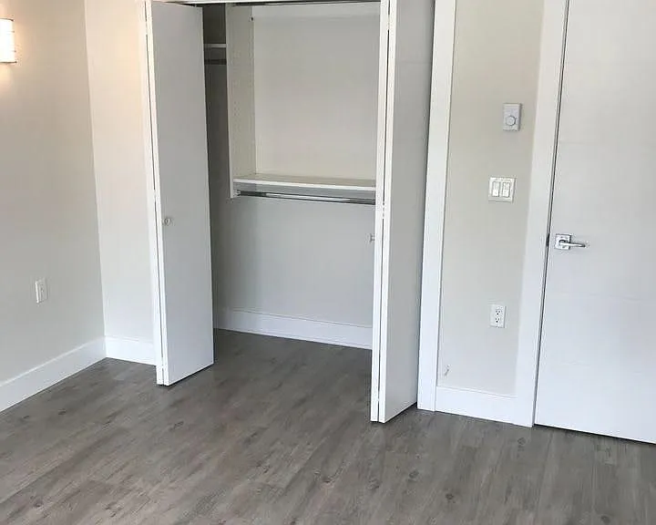 3447 E 28th Ave — Photo 1