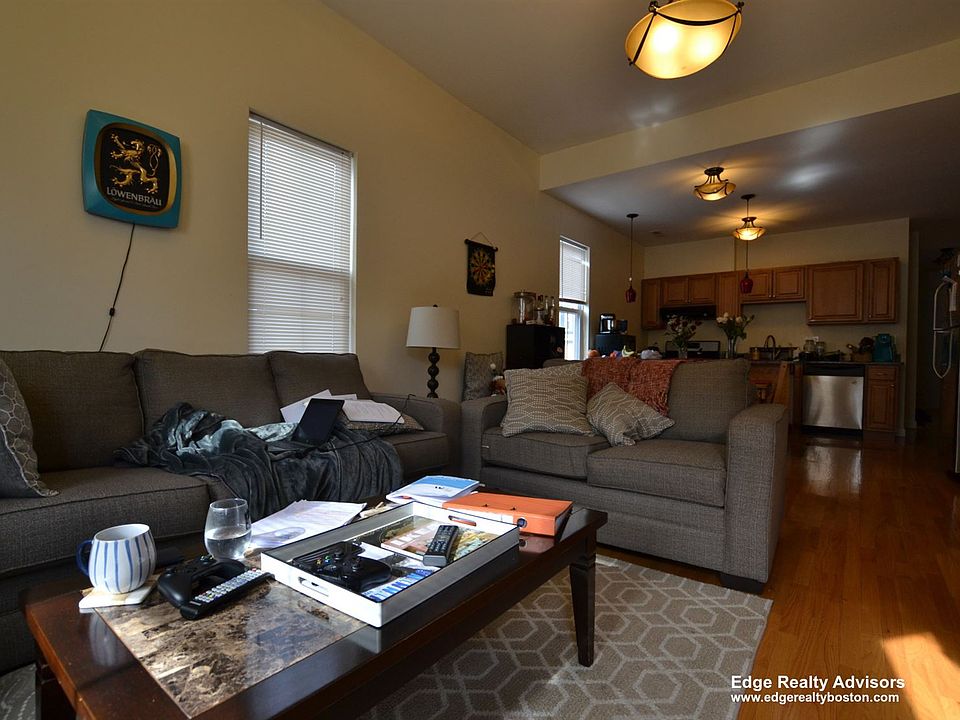 internal_unit_photo_0.6875