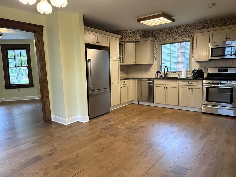 203 Edgar Ave — Photo 7