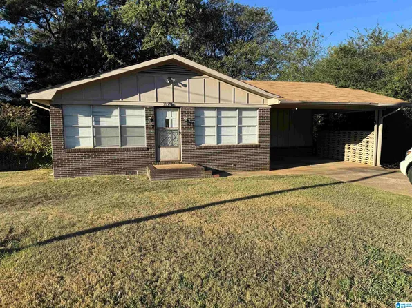 305 E Glade Rd, Anniston, AL 36206