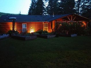 46750 SE Rocky Point Ct, Sandy, OR 97055