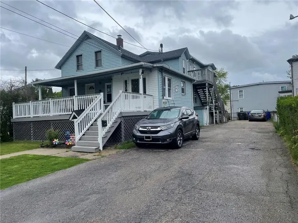 22 Home St, West Warwick, RI 02893