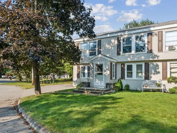 10 Windorf Circle, Brunswick, ME 04011