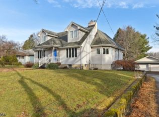 156 Mount Pleasant Ave, East Hanover, NJ 07936