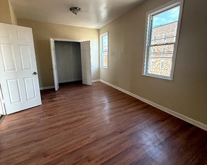 338 Myrtle Ave #2L — Photo 4