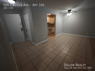 506 Lincoln Ave APT 104, Ingleside, IL 60041