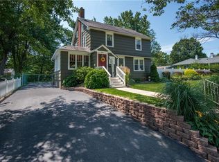 964 Parkside Dr, Alliance, OH